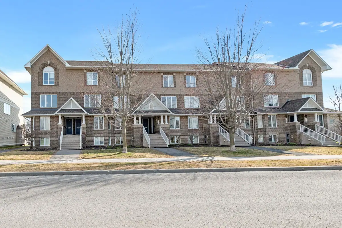 299 Aquaview Drive photo 3