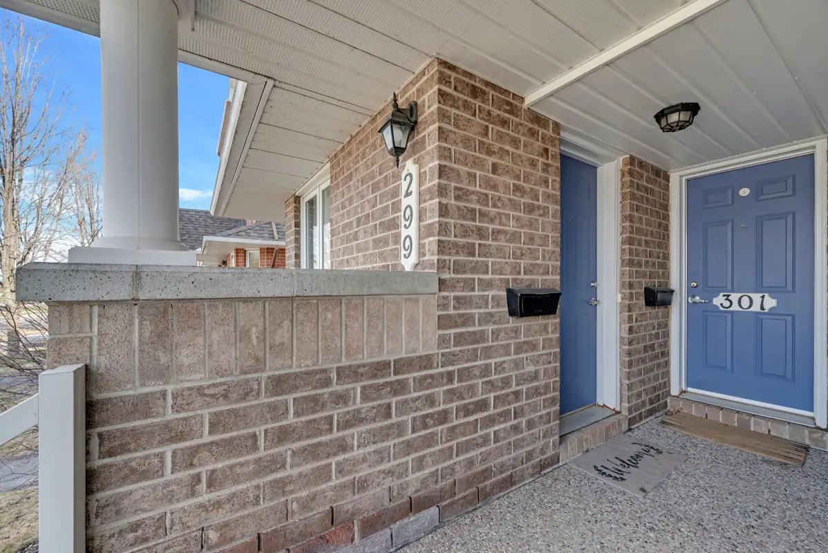299 Aquaview Drive photo 4