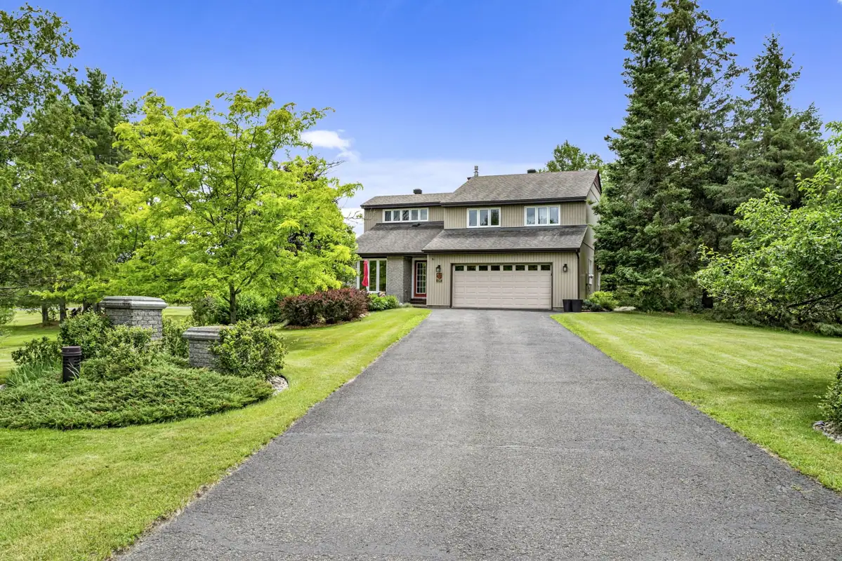 194 Wagon Dr, Woodlawn