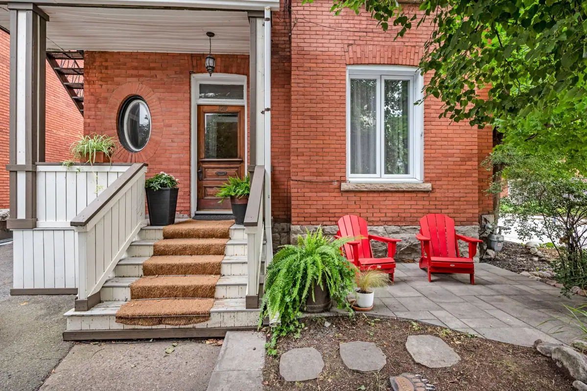 120 Strathcona Avenue, Glebe