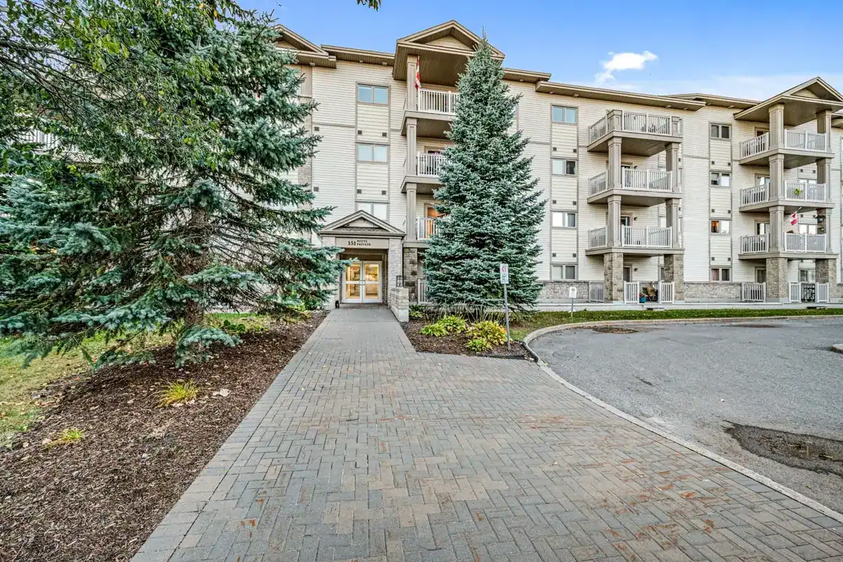 208 151 Potts Private, Notting Hill