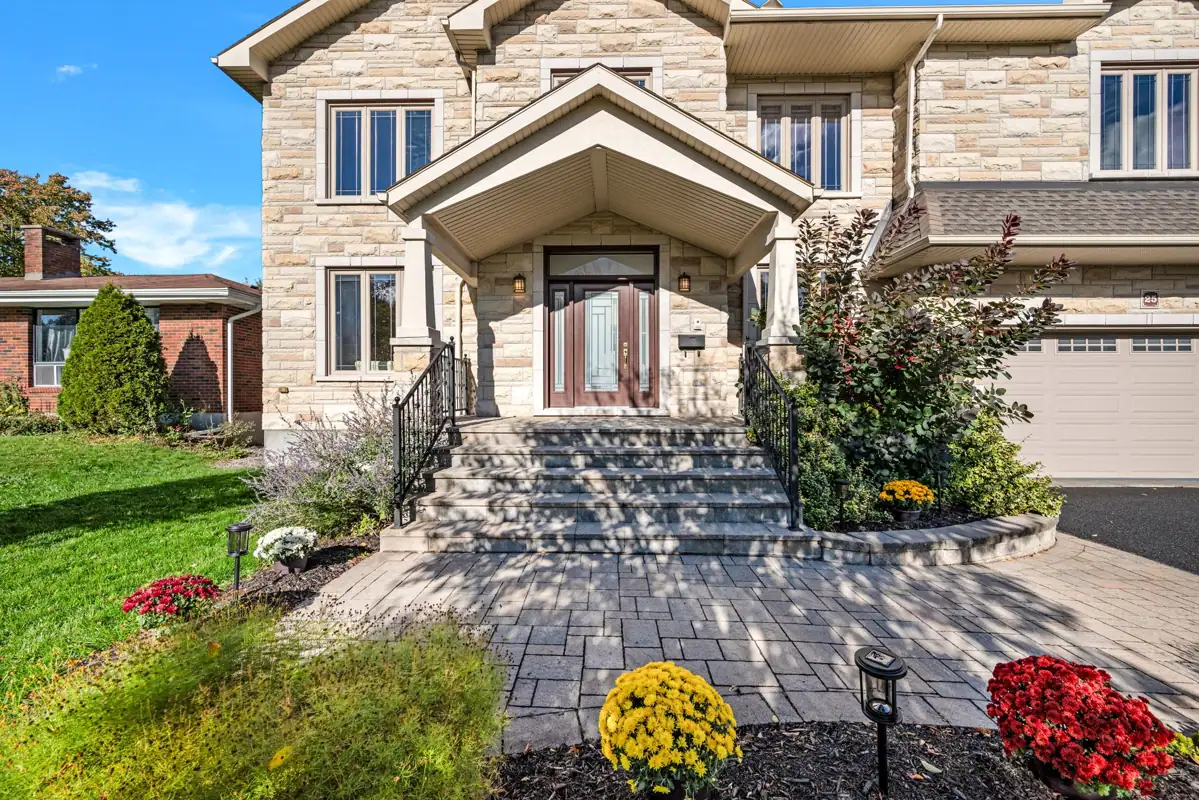 25 Goodwin Avenue photo 4
