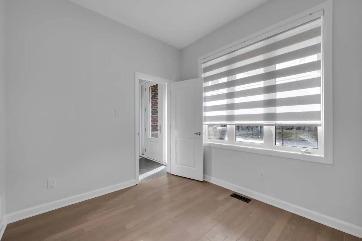 763 Shoal Street photo 5