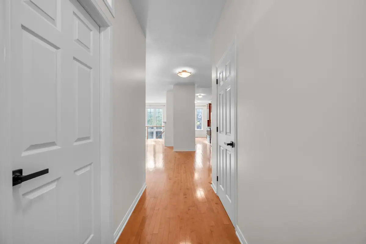 20 Sawchuk Terrace photo 2